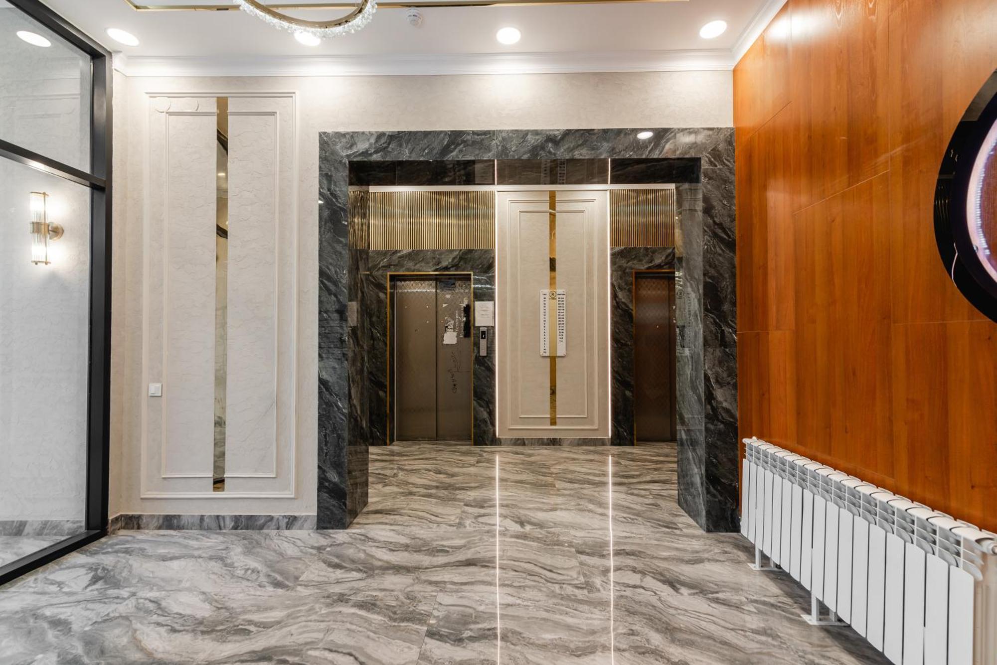 Five Business-Class Rooms In R-House Near Mega Center الماتي المظهر الخارجي الصورة
